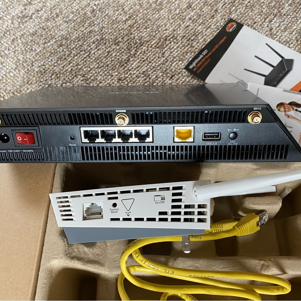 NETGEAR Nighthawk DST - AC1900 DST Router (Model R7300DST) & DST Adapter - Picture 8 of 10